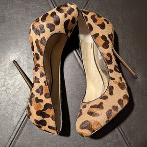 BRAND NEW Steve Madden Animal Print Heels